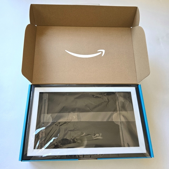 Alexa ECHO SHOW 15 Monitor Full HD Kitchen Hub Tablet Fire TV Screen Smart Home - Picture 2 of 8